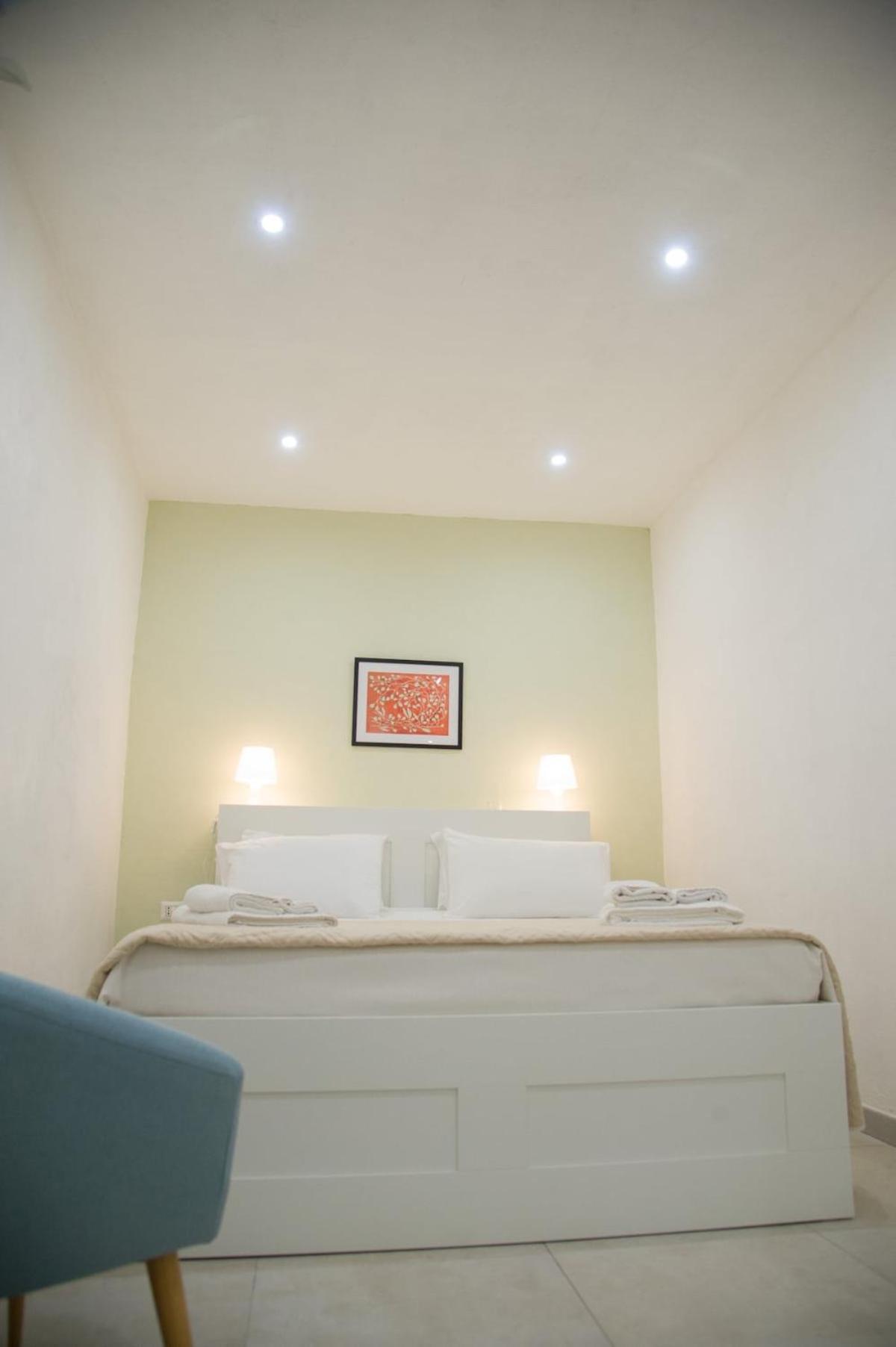 Golfo Di Napoli, Metro-taxi Apartment Naples